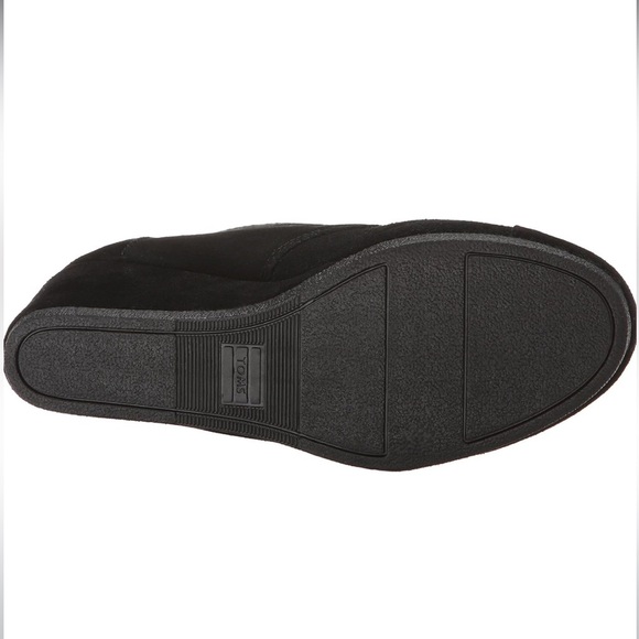 TOMS Women's Black Suede Desert Wedges Size 7 - Picture 4 of 16